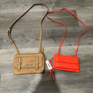 Kenneth Cole Reaction Tan Crossbody and APT.9 Red Mini Crossbody Bundle